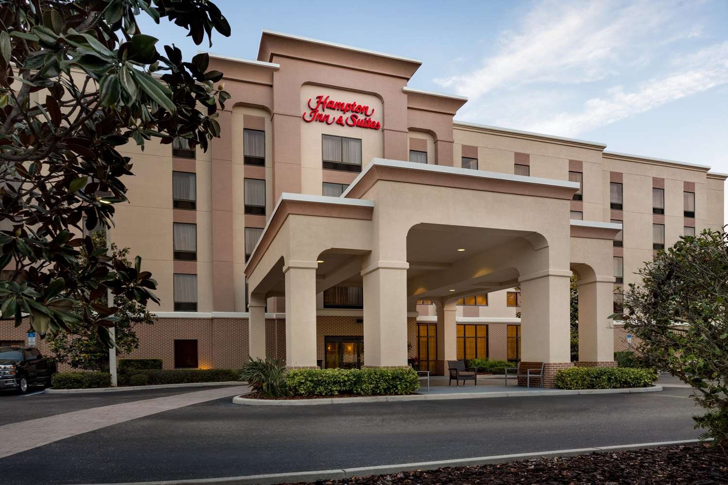 Hampton Inn & Suites Largo-官方