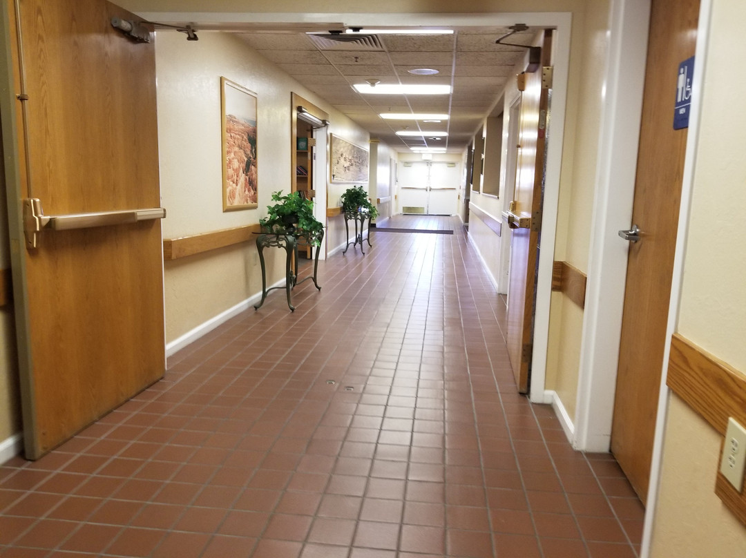 Highland Estates Condotel主图