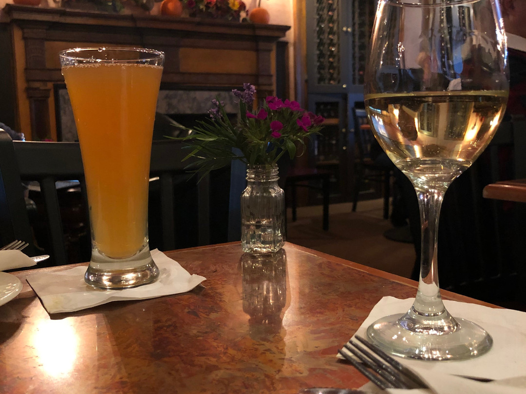 Lambertville House主图