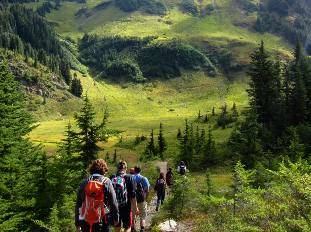 Mt. Waddington's Outdoors-奇利瓦克必去景点