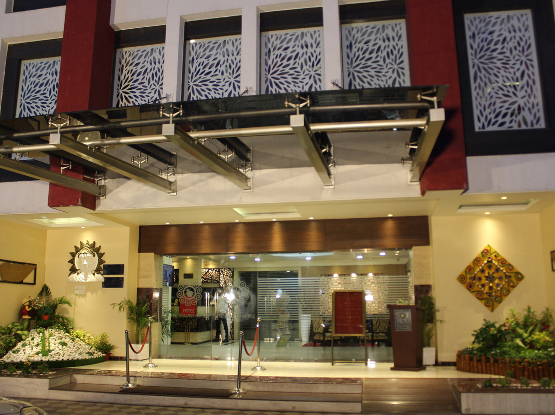 金苹果酒店主图