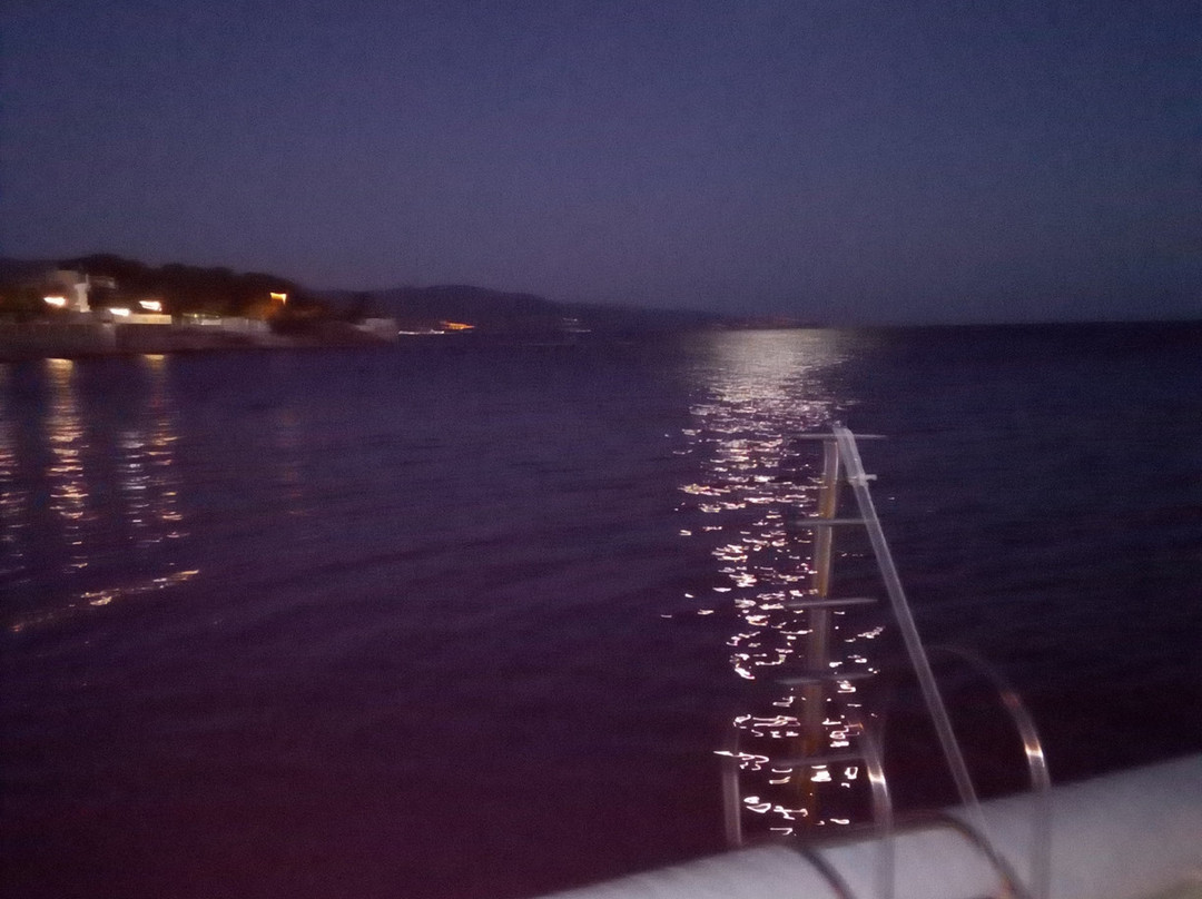 Explorers Team Dive Center-夸尔图－圣埃莱娜必去景点