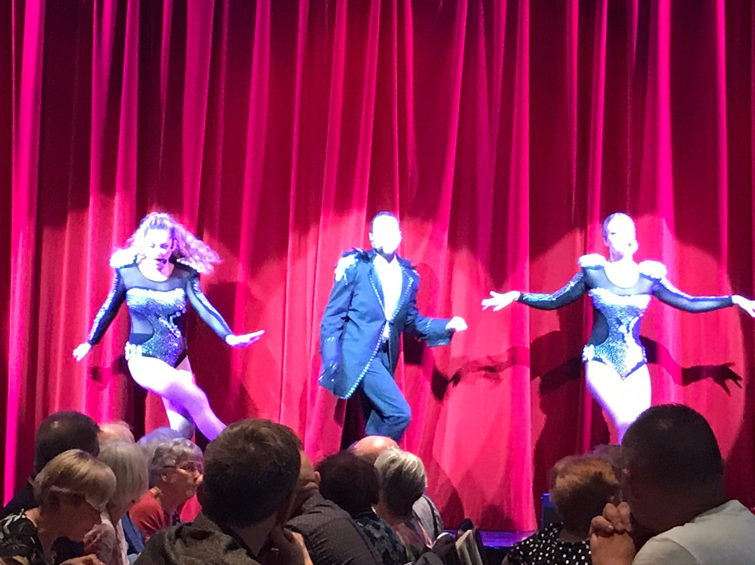 Cabaret L'entrepot景点图片