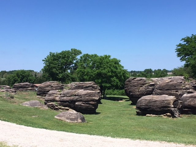 Delphos旅游景点-Rock City