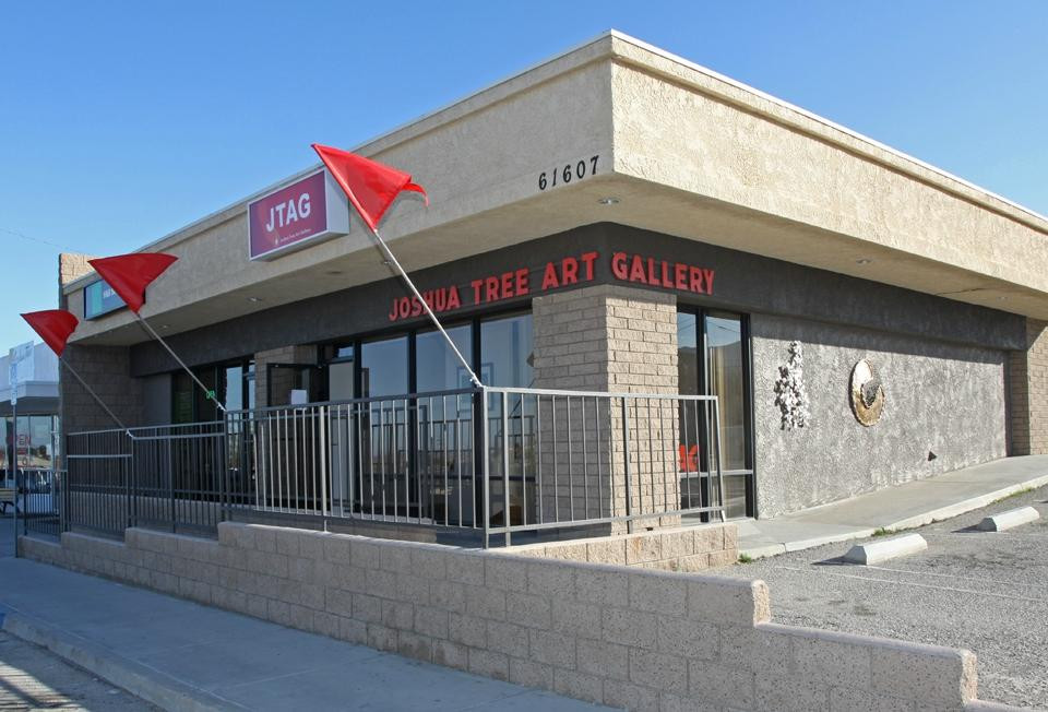 约书亚树旅游景点-Joshua Tree Art Gallery