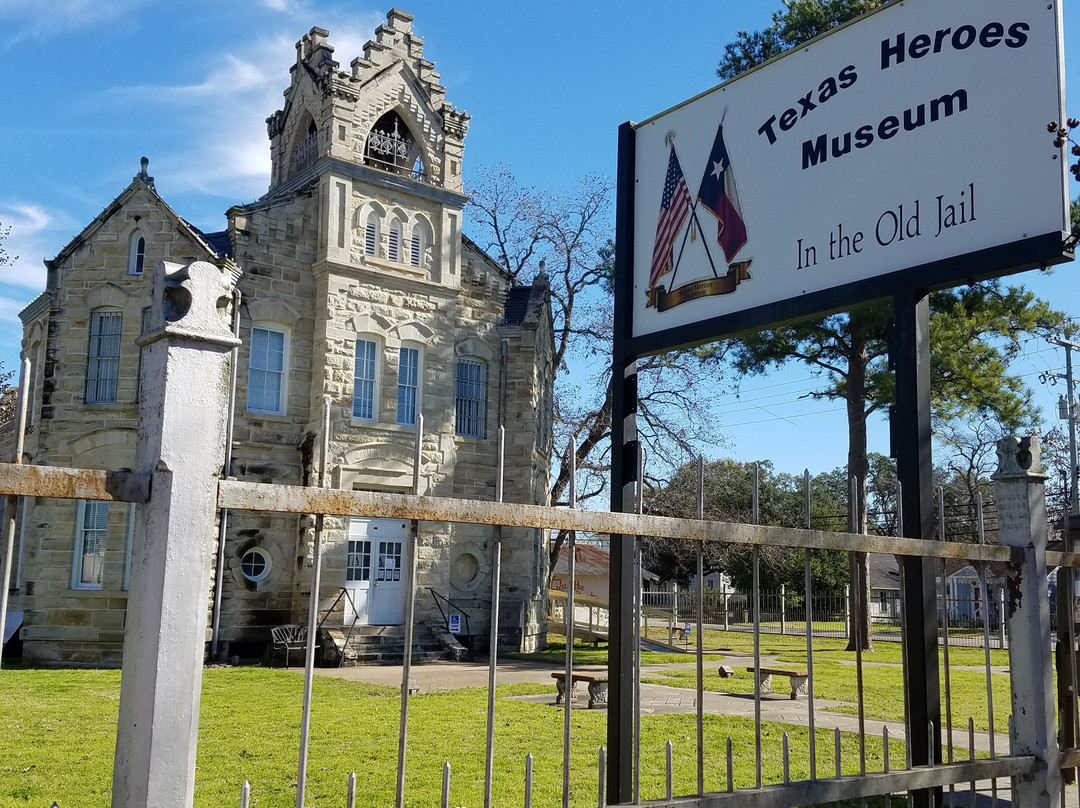 Texas Heroes Museum at the Old Fayette County Jail景点图片