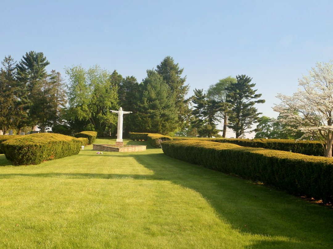 Forest Hills/Shalom Memorial Park景点图片