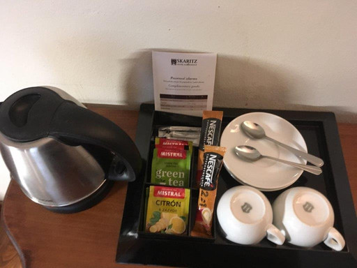 斯卡瑞兹旅馆主图