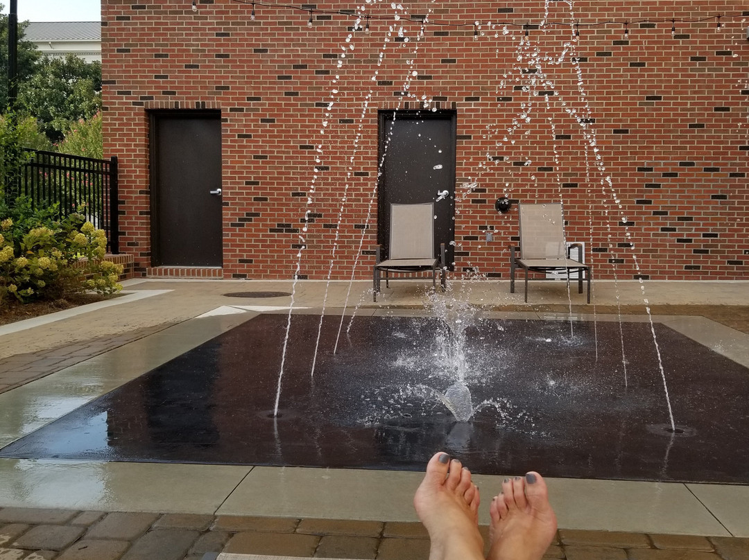 Courtyard by Marriott LaGrange主图