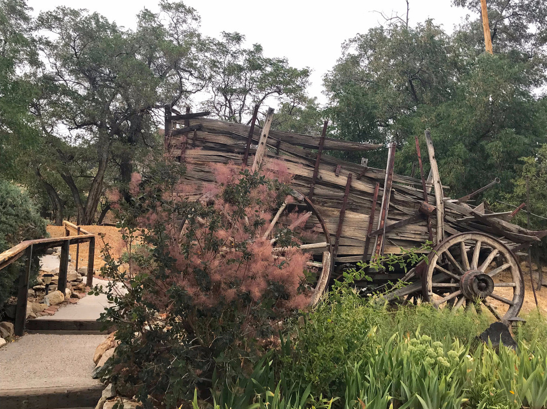 Gold Hill Hotel主图