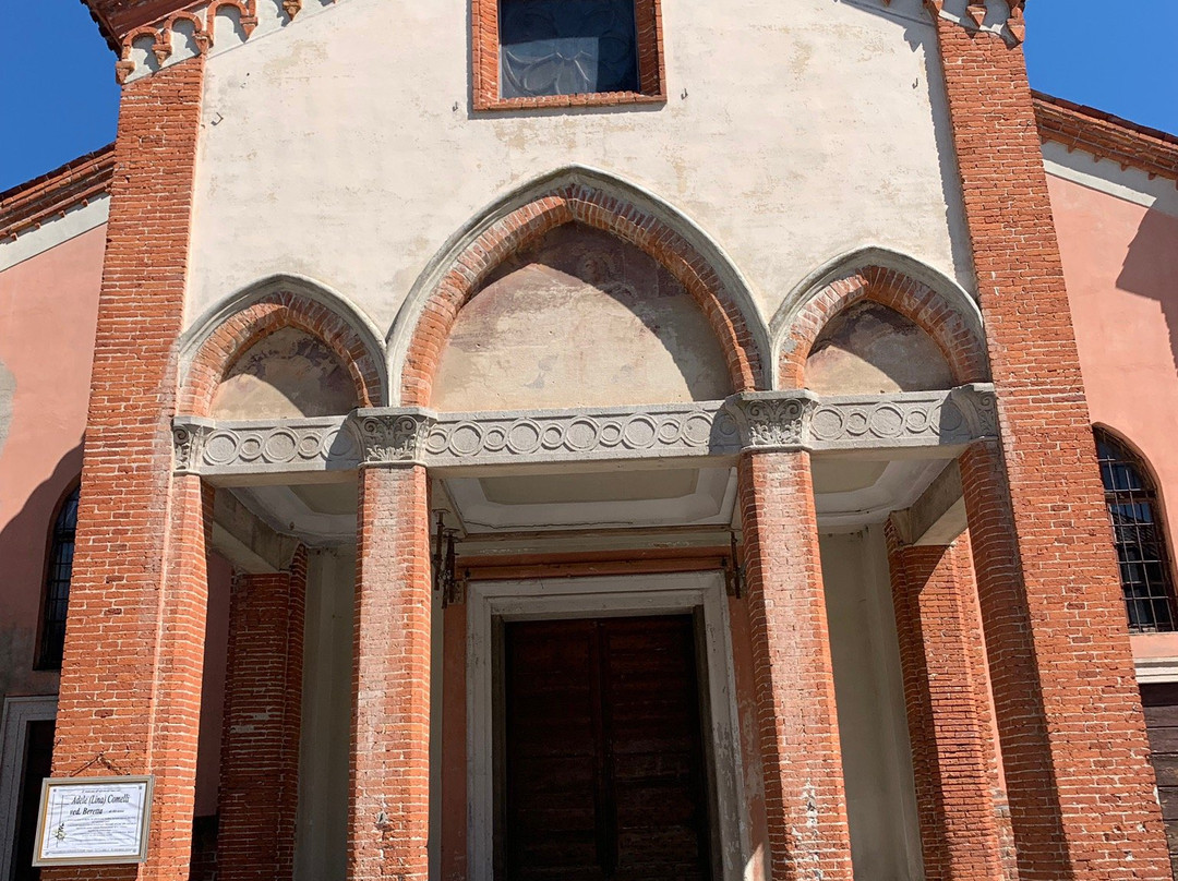 Chiesa di San Vittore Martire-Landriano必去景点