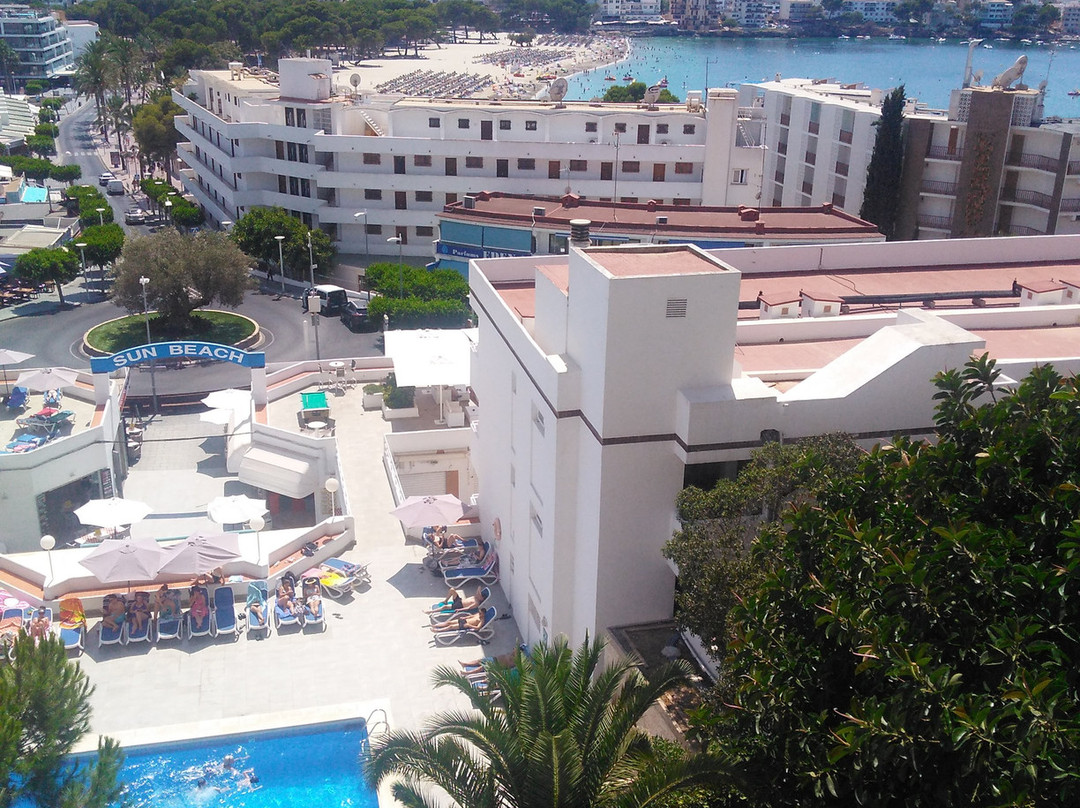 阳光海滩酒店（仅限成年人入住）主图