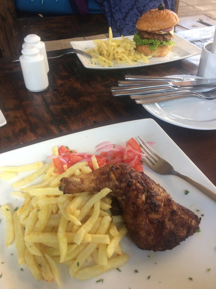 Protea Hotel Dar es Salaam Oyster Bay-餐饮