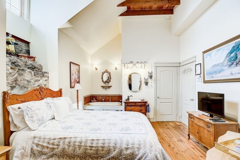 Le Manoir du Rocher主图