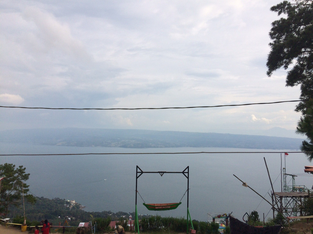 Indah Simarjarunjung Hill-Parapat必去景点