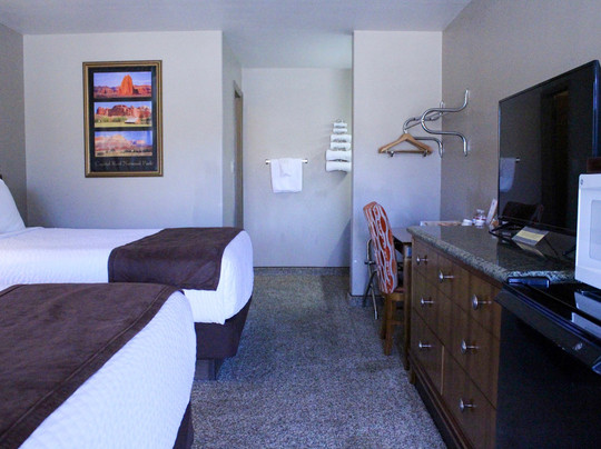 Hanksville酒店住宿-Whispering Sands Motel