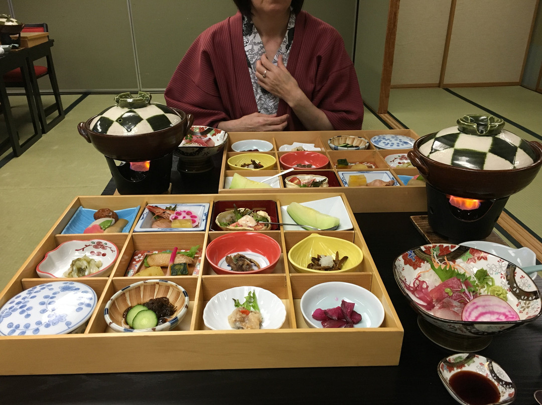 宿屋茶花酒店主图