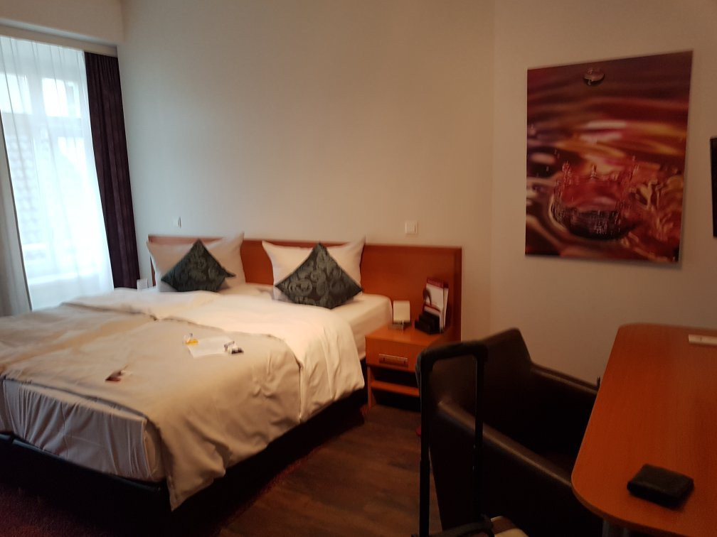 巴伐利亚霍夫酒店主图