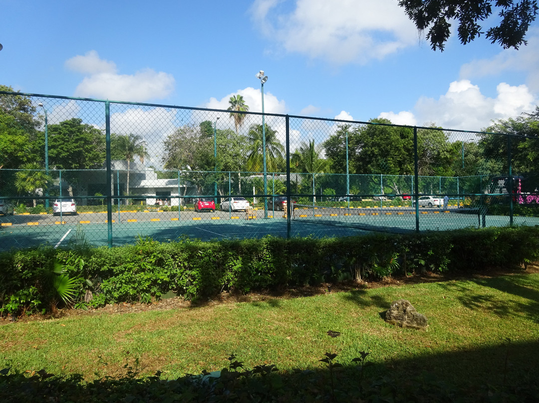 卢皮塔悦宜湾酒店主图