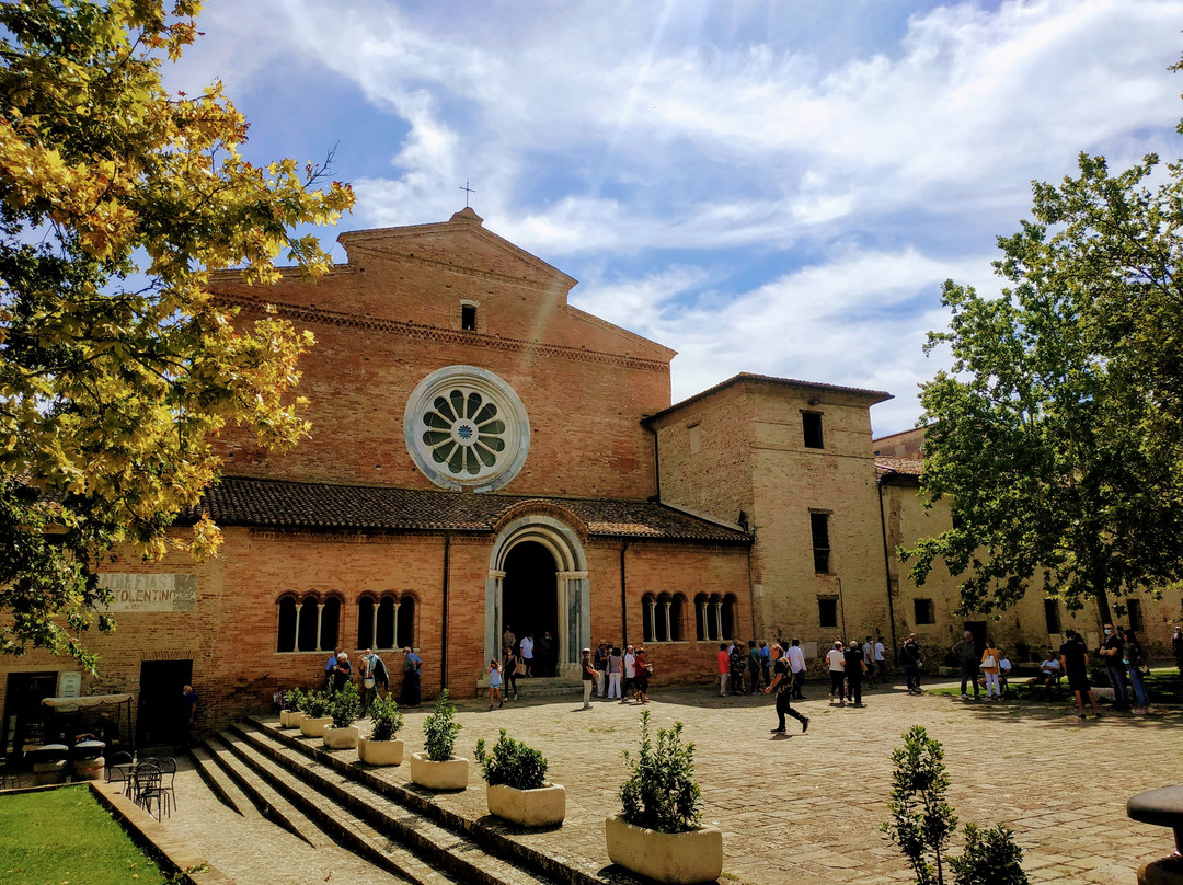 Abbazia di Chiaravalle di Fiastra景点图片