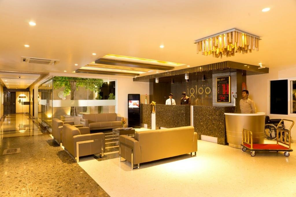 Golden Residency主图