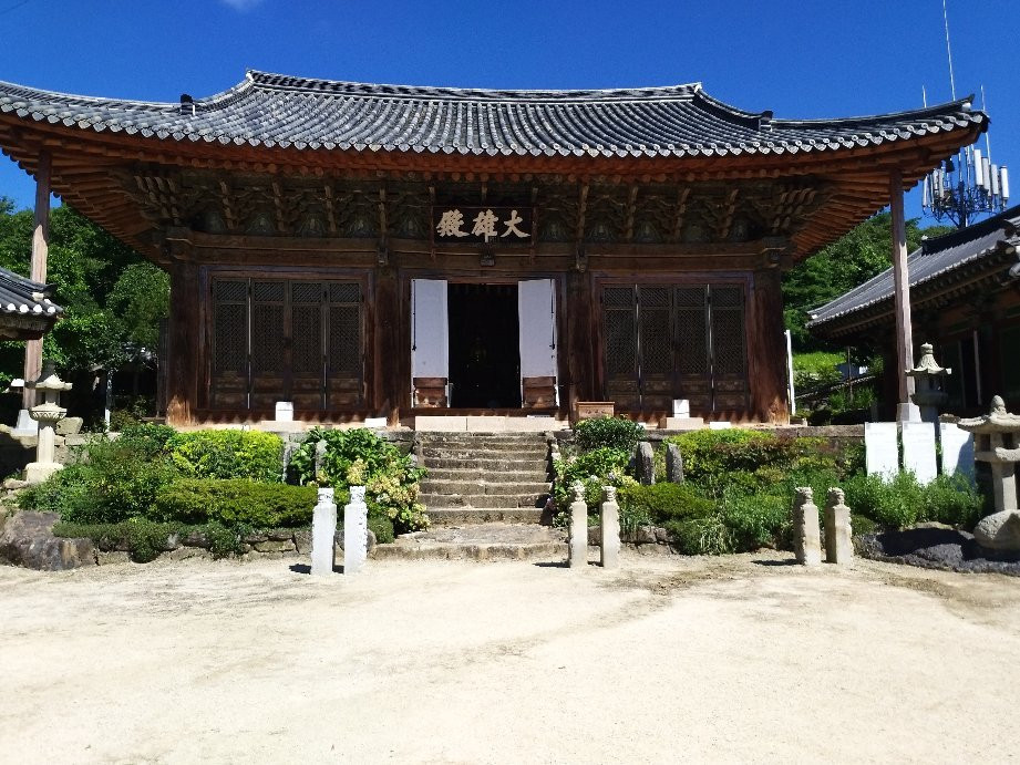 Yeosu HeungGukSa Temple景点图片