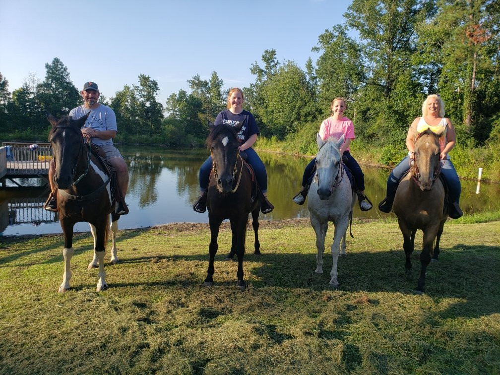 Grand Strand Horseback Riding景点图片