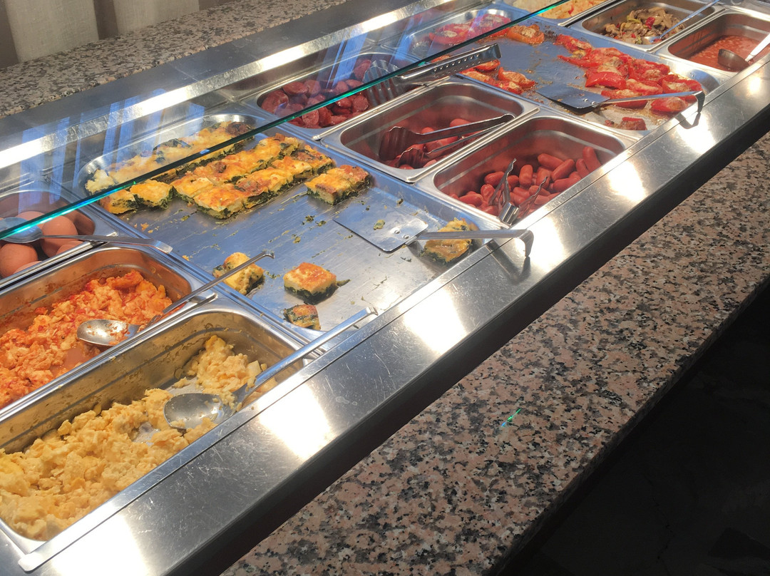 卡里维斯度假酒店主图