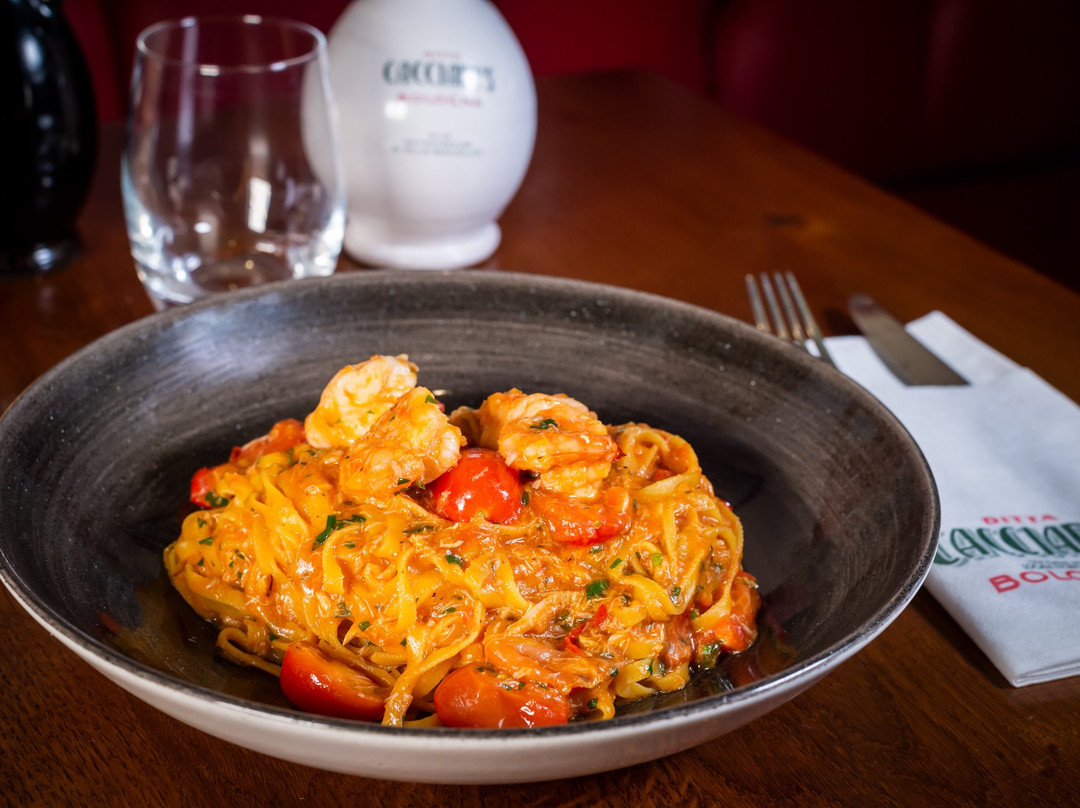Cacciari's Earl's Court