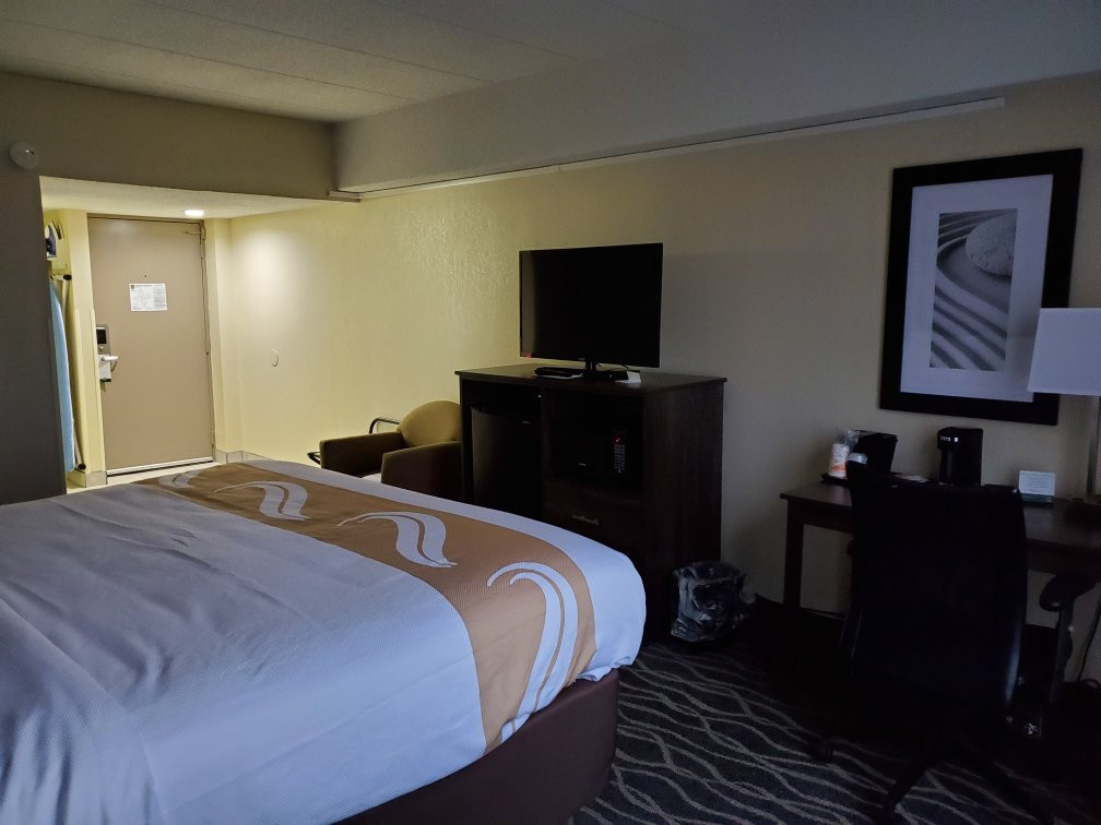 Quality Inn And Conference Center主图