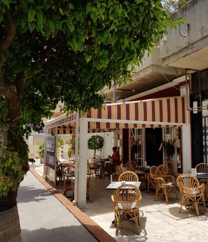 Plaza De La Nogalera-托雷莫里诺斯必去景点