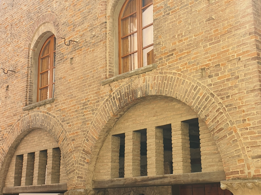 Palazzo Alcarini (Casa di Teodolinda)-Bobbio必去景点