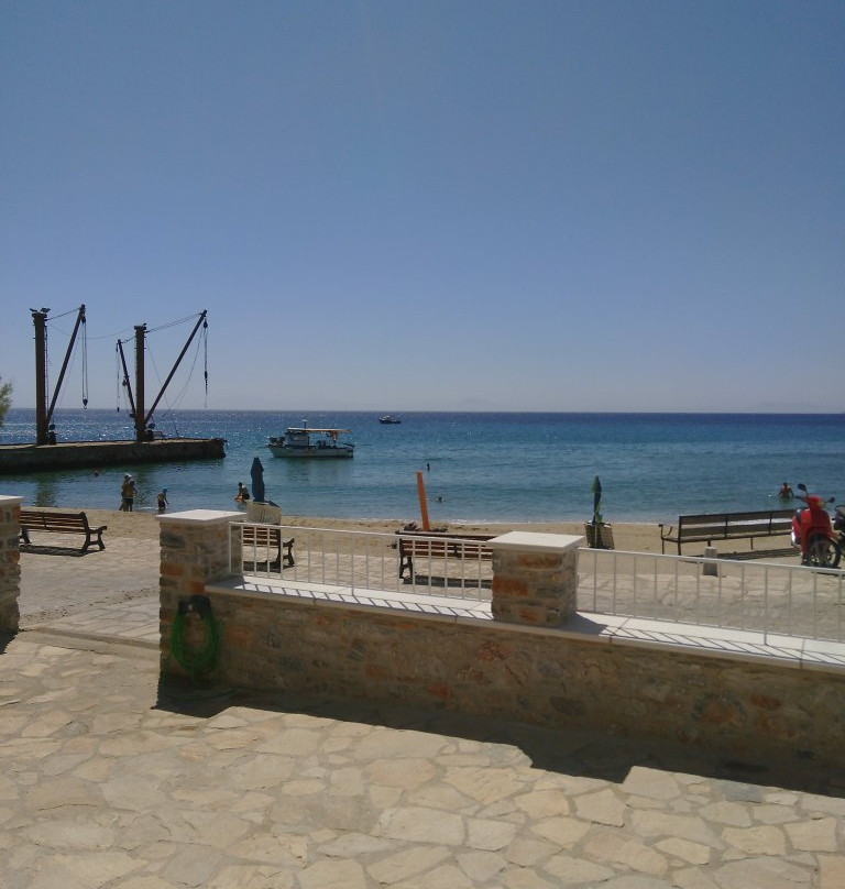 Moutsouna Beach主图