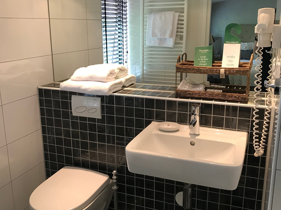 ZENZEZ Hotel & Lounge主图