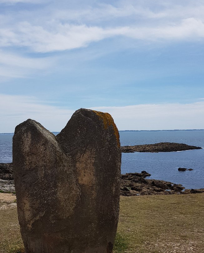Menhir de Beg Er Goh Lannec-基伯龙必去景点