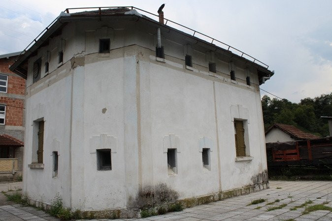 Zgrada Bunkera景点图片