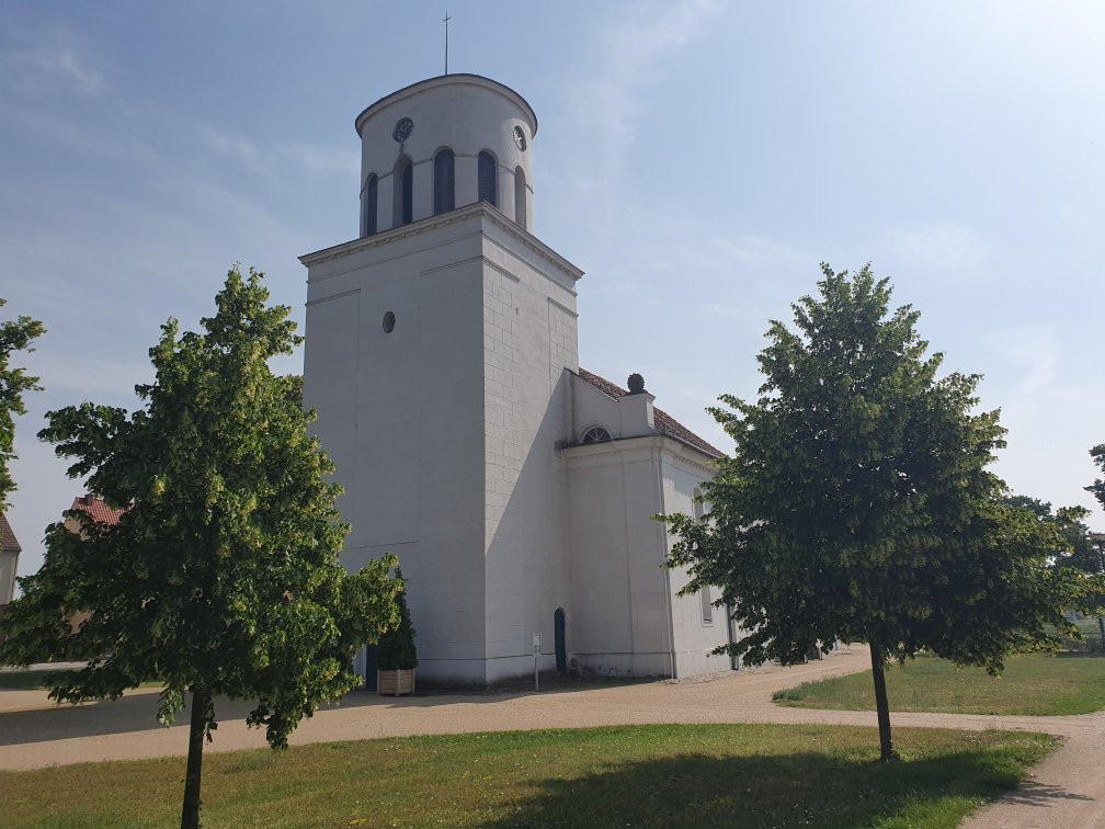 Schinkelkirche Zu Neuhardenberg景点图片