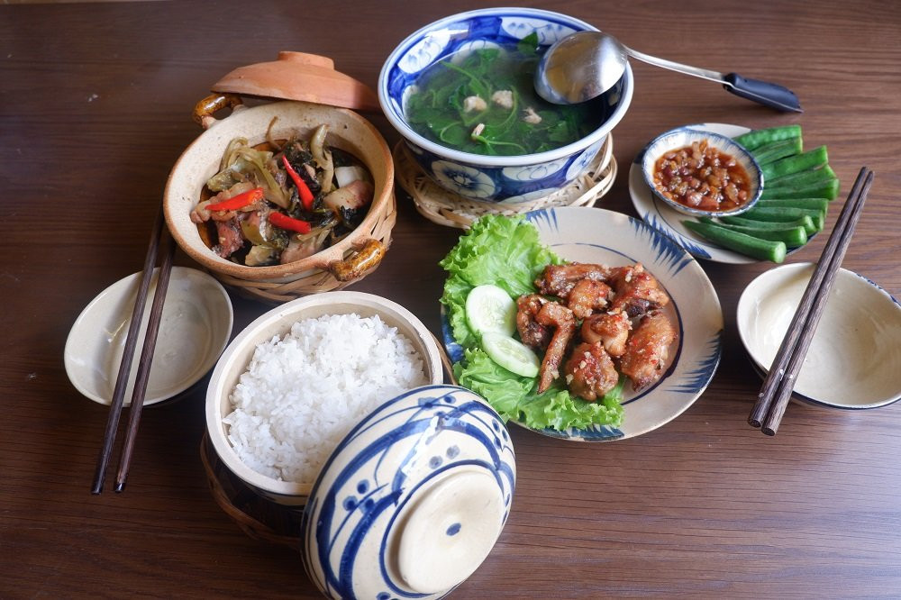 Hoa Phu餐馆和美食-Tiem Com 75S