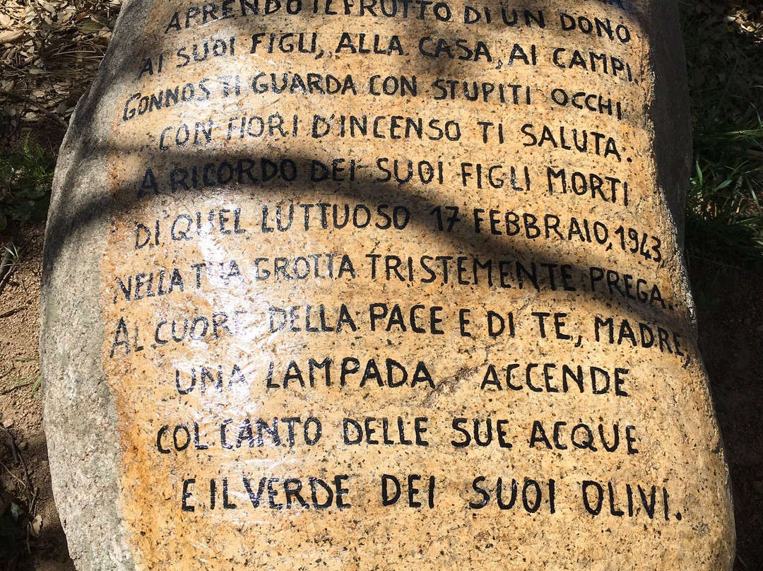 Chiesa della Madonna di Lourdes-Gonnosfanadiga必去景点