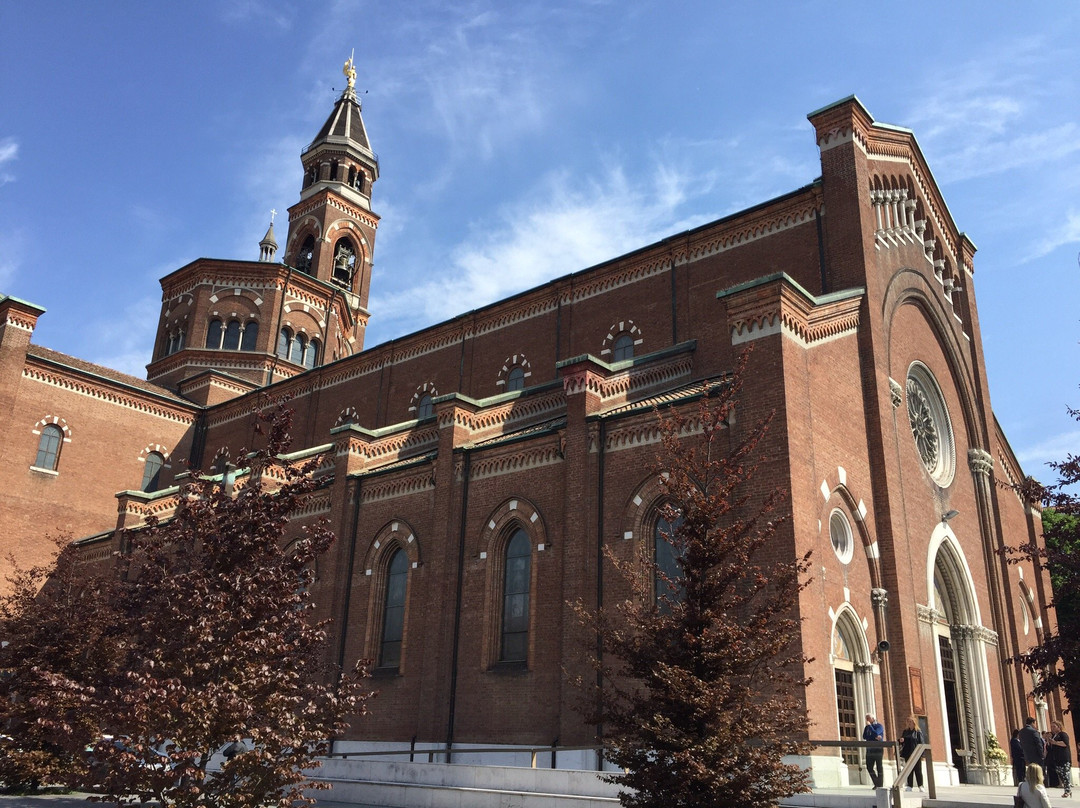 Chiesa Prepositurale dei S. S. Pietro e Paolo-利索内必去景点