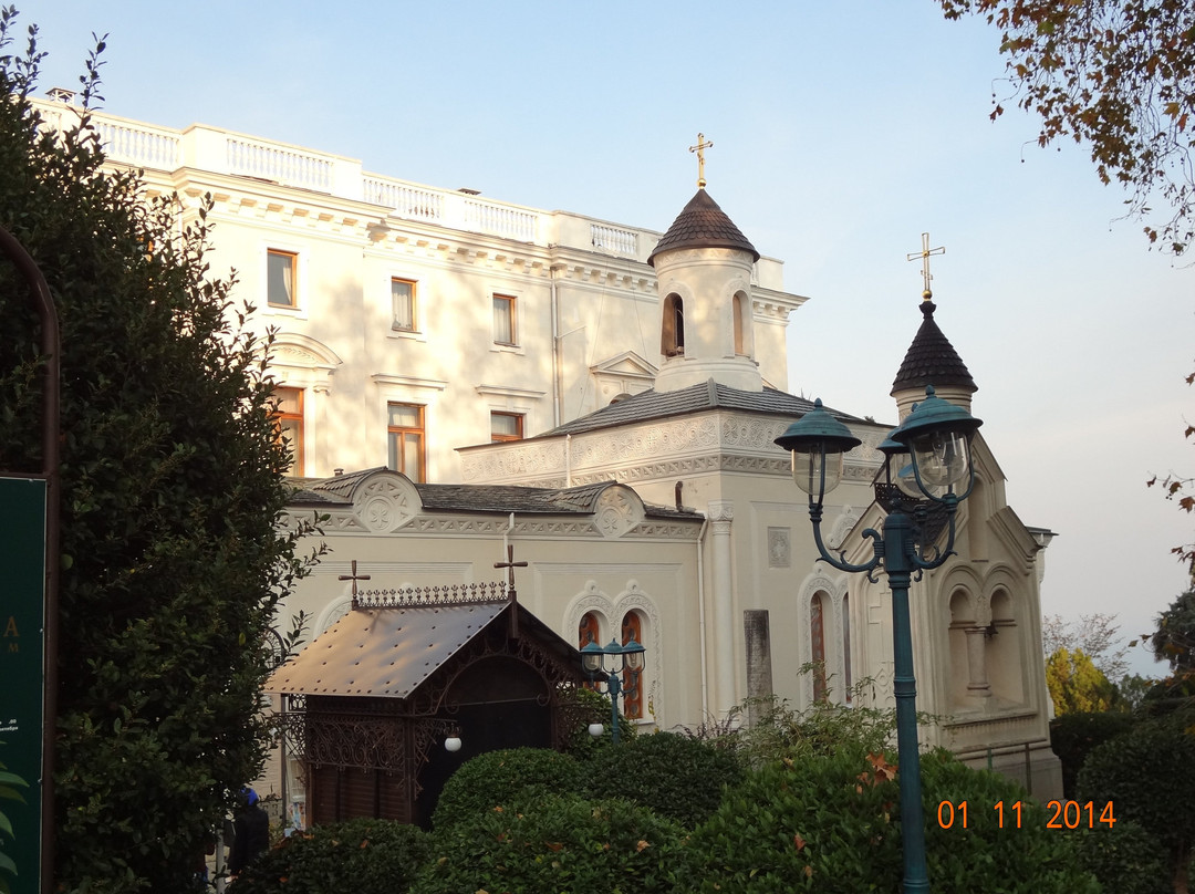 Holy Cross Exaltation Church-Livadiya必去景点