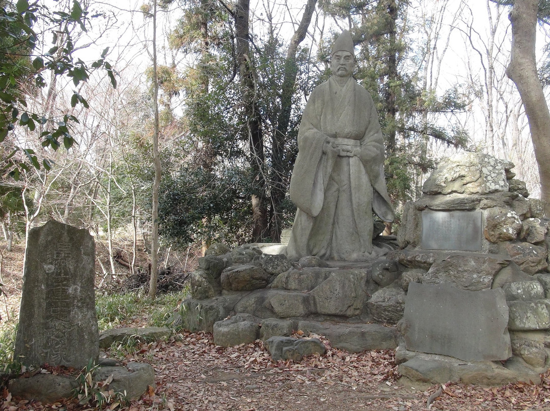 Statue of Hatakeyama Shigetada-岚山町必去景点