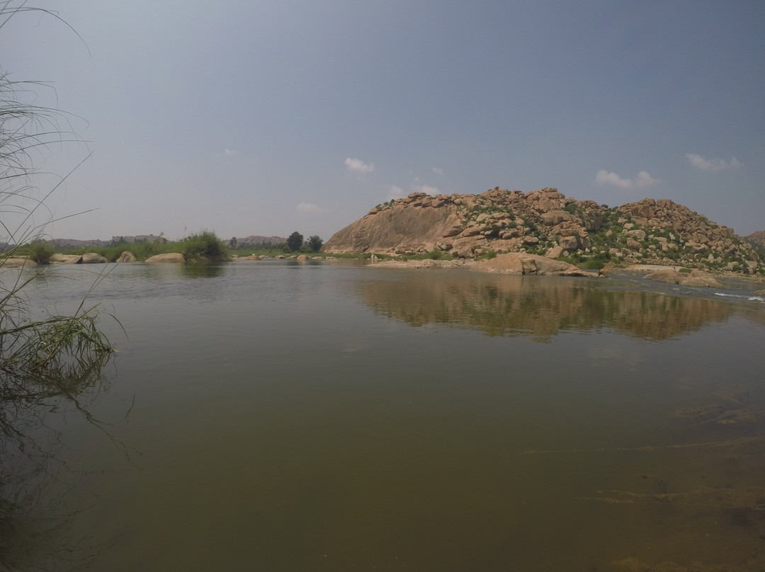 Nava Vrindavan-亨比必去景点