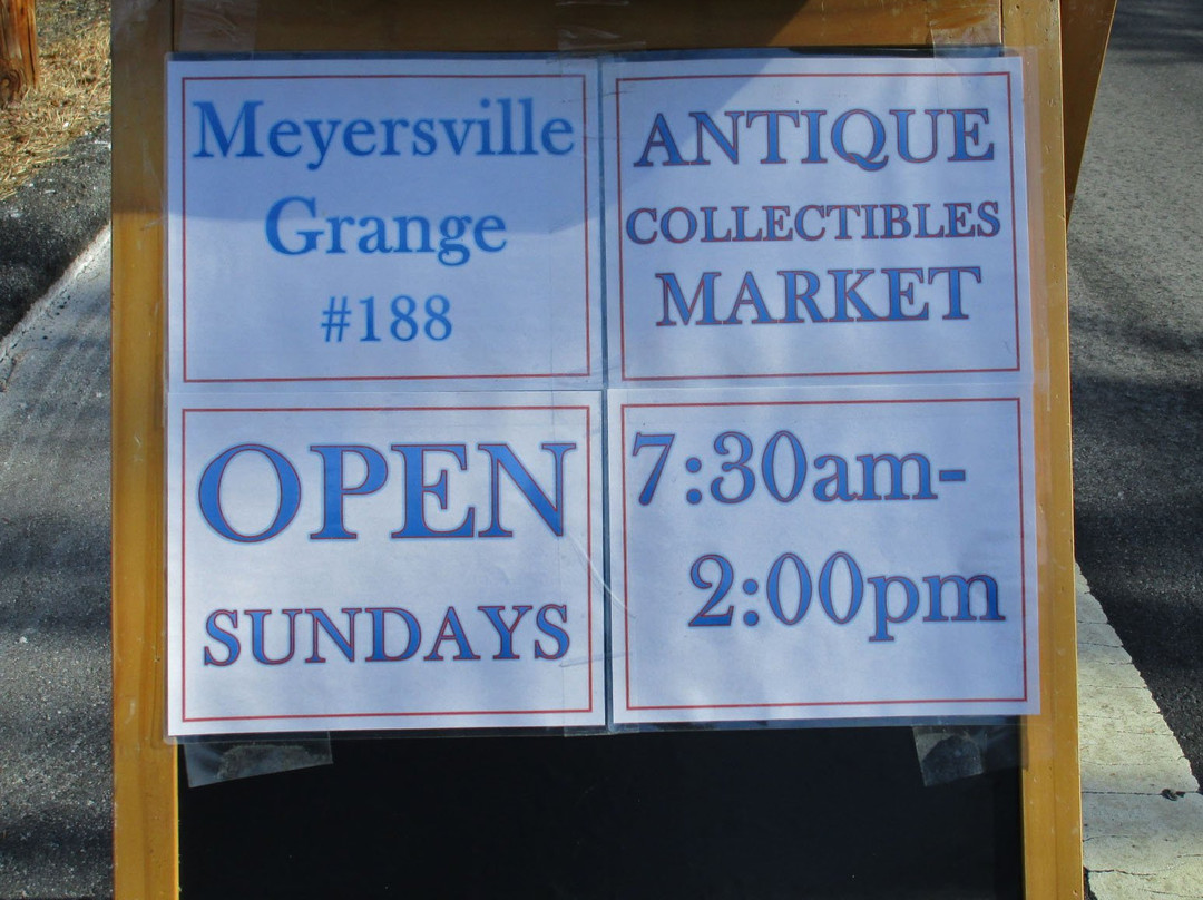 Meyersville Grange Antiques & Collectibles Indoor Market景点图片