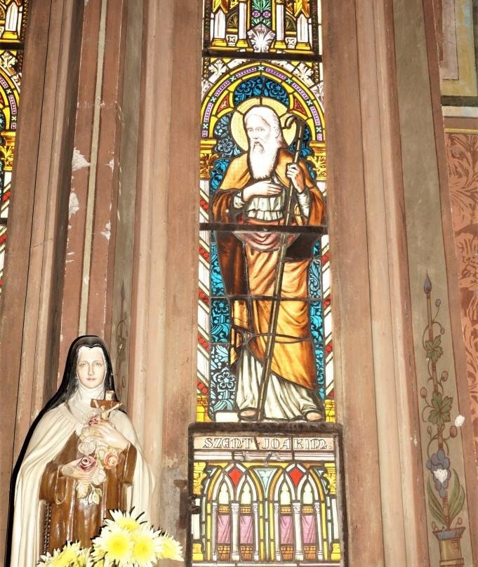 Our Lady of Hungary Church-凯斯特海伊必去景点