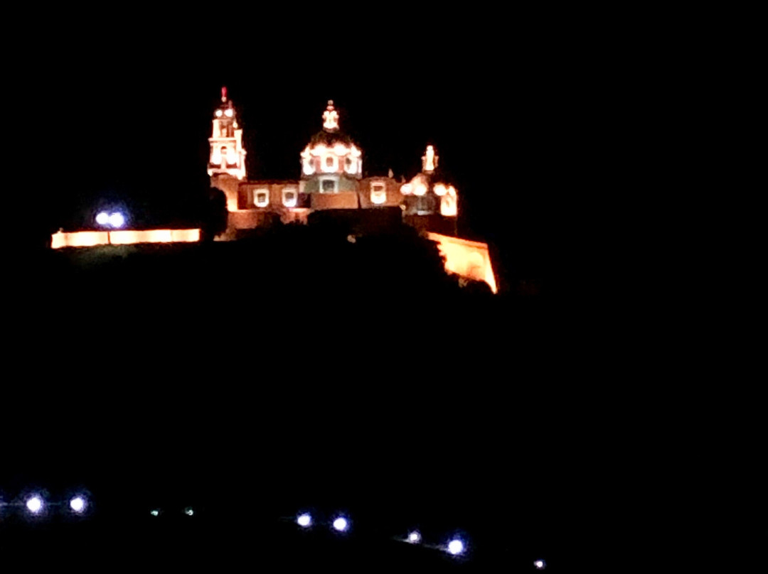 Villas Arquelogicas de Cholula主图