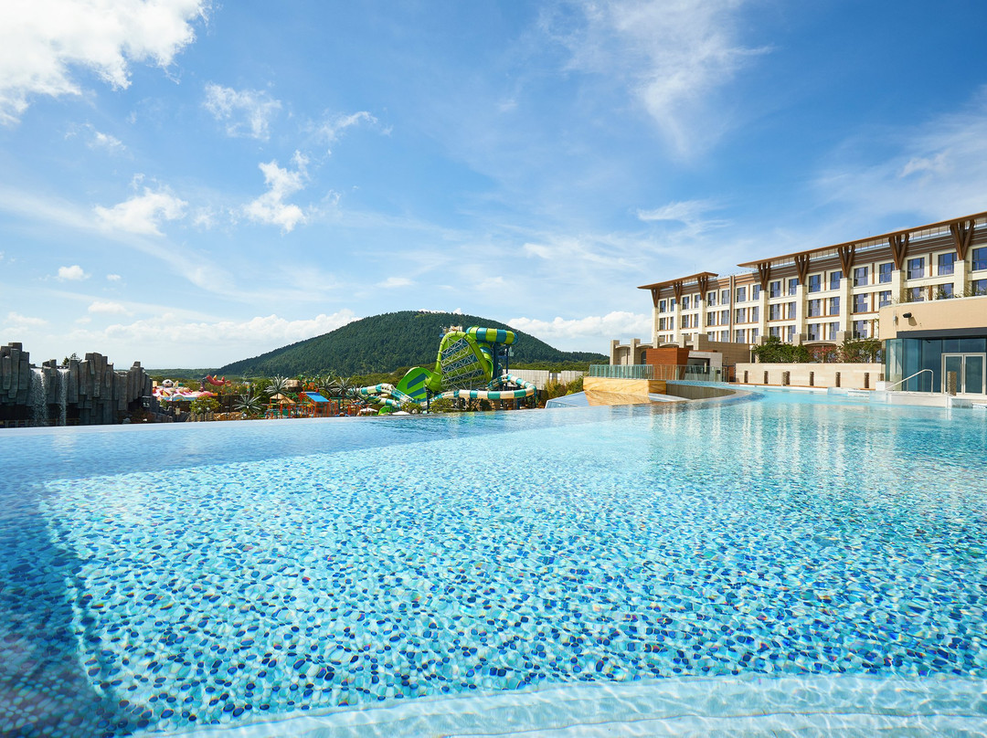 Shinhwa Jeju Shinhwa World Hotels & Resorts主图
