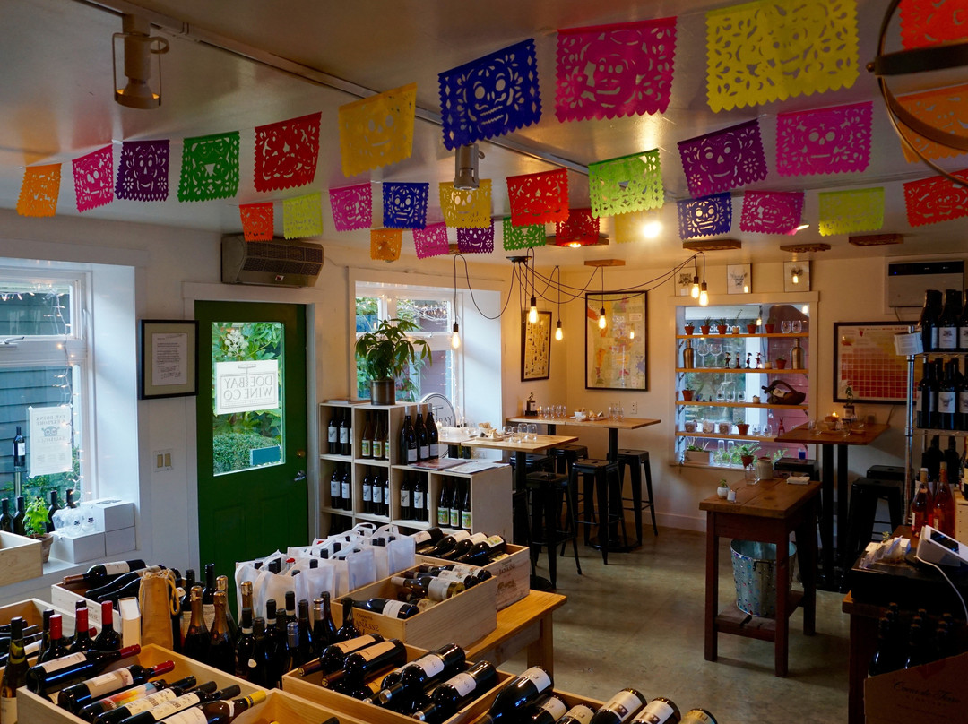 Doe Bay Wine Company景点图片