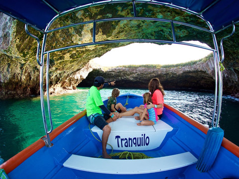 Tranquilo Surf Adventures and Surf School-蓬塔米塔必去景点