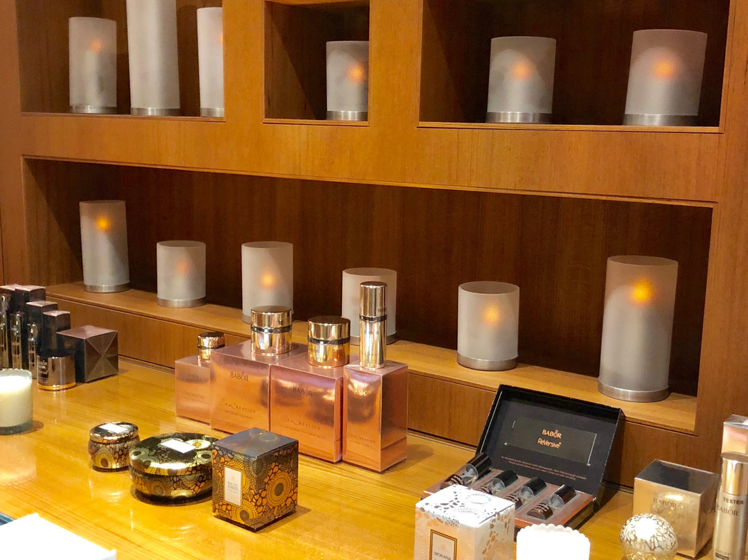 Fairmont Spa At Fairmont Pacific Rim-温哥华必去景点